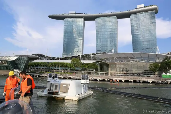Installation spectacle aquatique géant spectra marina bay singapour 6